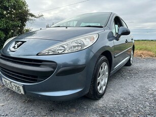 2009 - Peugeot 207 Manual