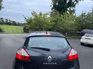 2009 - Renault Megane Manual