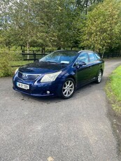 2009 - Toyota Avensis ---