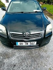 2009 - Toyota Avensis ---