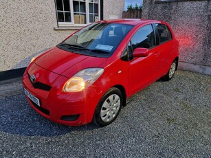 2009 - Toyota Yaris Manual