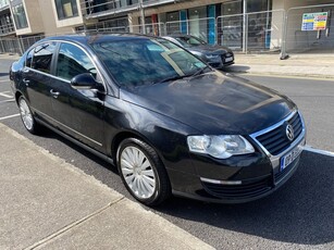 2009 - Volkswagen Passat ---