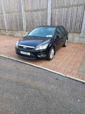 2010 - Ford Focus Manual