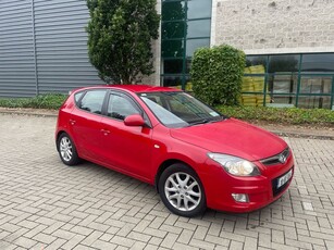 2010 - Hyundai i30 Manual