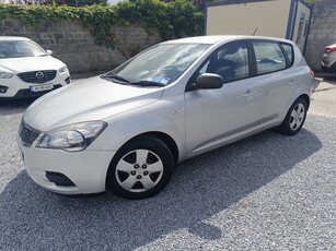 2010 - Kia Ceed