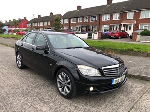 2010 - Mercedes-Benz C-Class Manual