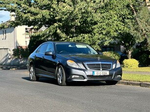 2010 - Mercedes-Benz E-Class ---