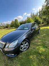 2010 - Mercedes-Benz E-Class Automatic