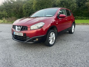 2010 - Nissan Qashqai ---