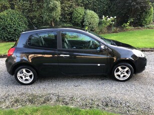 2010 - Renault Clio Manual