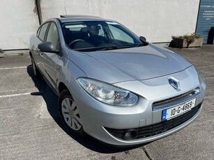 2010 - Renault Fluence Manual