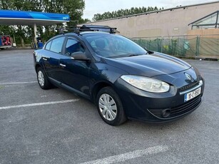 2010 - Renault Fluence Manual