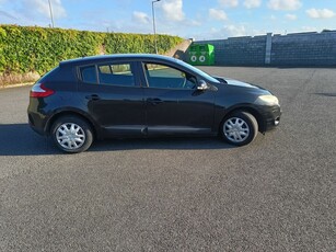 2010 - Renault Megane ---