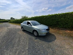 2010 - Skoda Octavia Manual