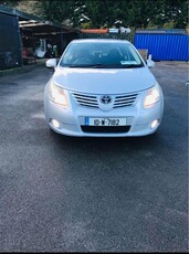 2010 - Toyota Avensis ---