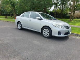 2010 - Toyota Corolla Manual