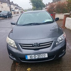 2010 - Toyota Corolla Manual