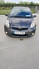 2010 - Toyota Yaris ---