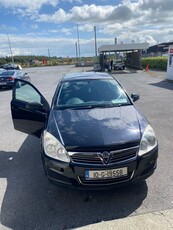 2010 - Vauxhall Astra Manual