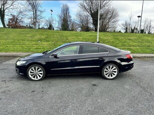 2010 - Volkswagen Passat ---