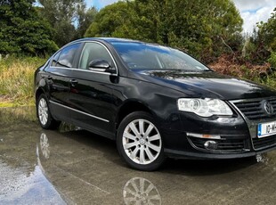 2010 - Volkswagen Passat Manual