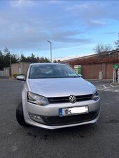 2010 - Volkswagen Polo Manual