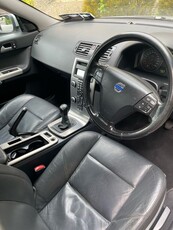 2010 - Volvo S40 Manual