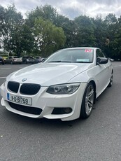 2011 - BMW 3-Series Manual