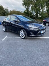 2011 - Ford Fiesta Manual