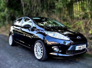 2011 - Ford Fiesta Manual