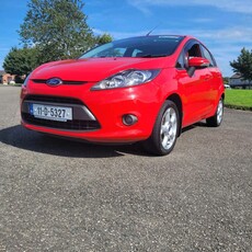 2011 - Ford Fiesta Manual