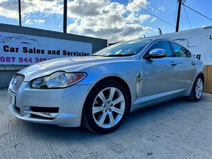 2011 - Jaguar XF Automatic