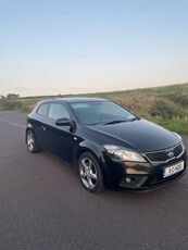 2011 - Kia Ceed Manual