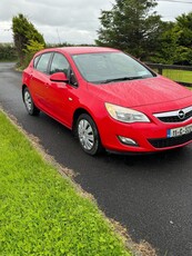 2011 - Opel Astra Manual