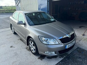 2011 - Skoda Octavia Manual