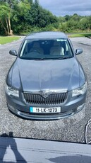 2011 - Skoda Superb Manual