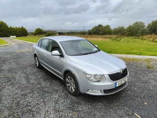 2011 - Skoda Superb Manual