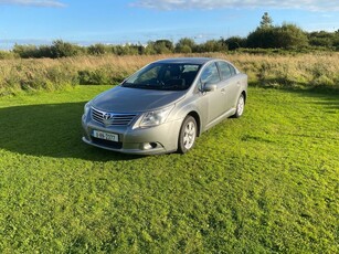 2011 - Toyota Avensis Manual