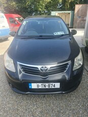 2011 - Toyota Avensis Manual