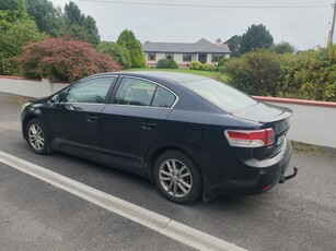 2011 - Toyota Avensis Manual