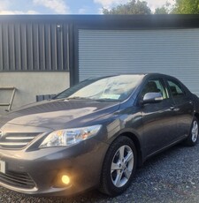 2011 - Toyota Corolla Manual