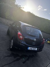 2011 - Vauxhall Corsa ---