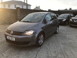 2011 - Volkswagen Golf Automatic