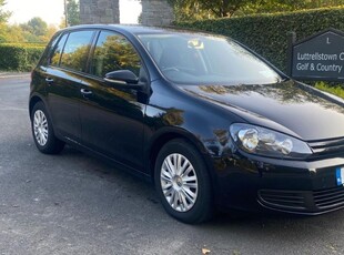 2011 - Volkswagen Golf Manual