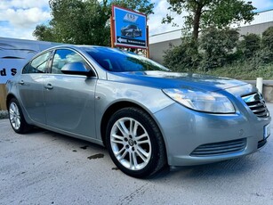 2012 - Opel Insignia Manual