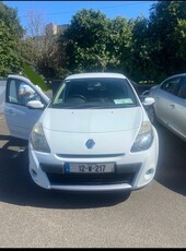 2012 - Renault Clio Manual