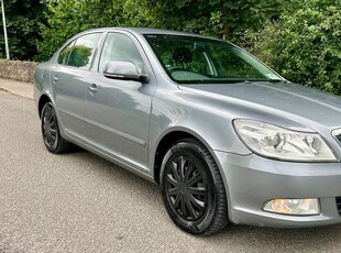 2012 - Skoda Octavia Manual