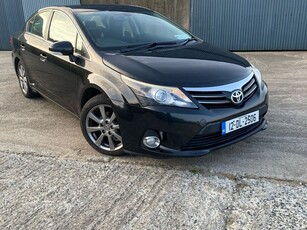 2012 - Toyota Avensis Manual