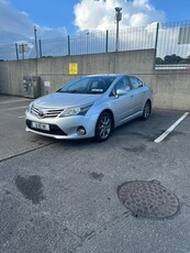 2012 - Toyota Avensis Manual