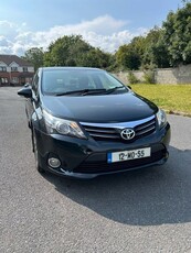 2012 - Toyota Avensis Manual